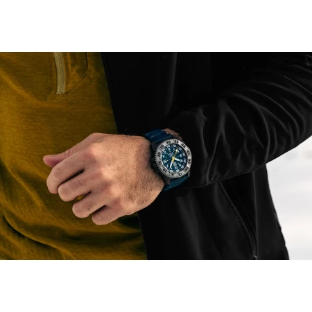 reloj luminox fibra de carbono