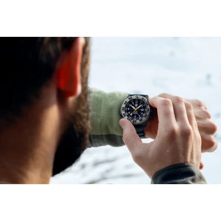 reloj luminox bear grylls